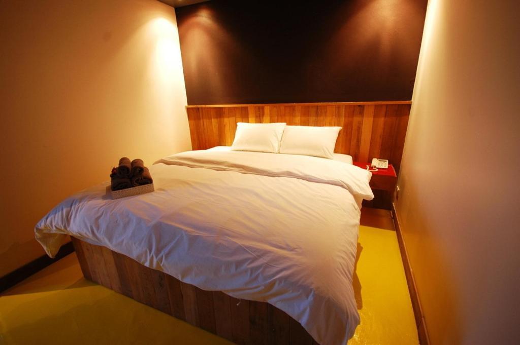 H Unique Bed And Breakfast شيانغ ماي الغرفة الصورة
