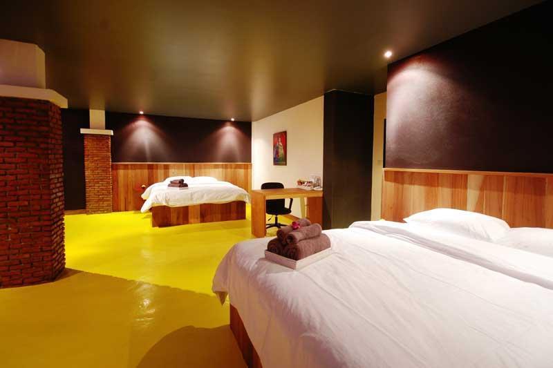 H Unique Bed And Breakfast شيانغ ماي المظهر الخارجي الصورة